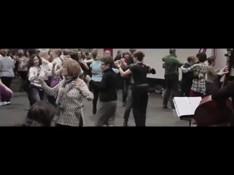 Aikorekin dantzaldia Bilboko Erriberako Merkatuan