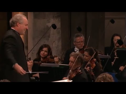 Aiko : Aste Nagusia: Bilboko Banda + Aiko eta Dantzapoteoa